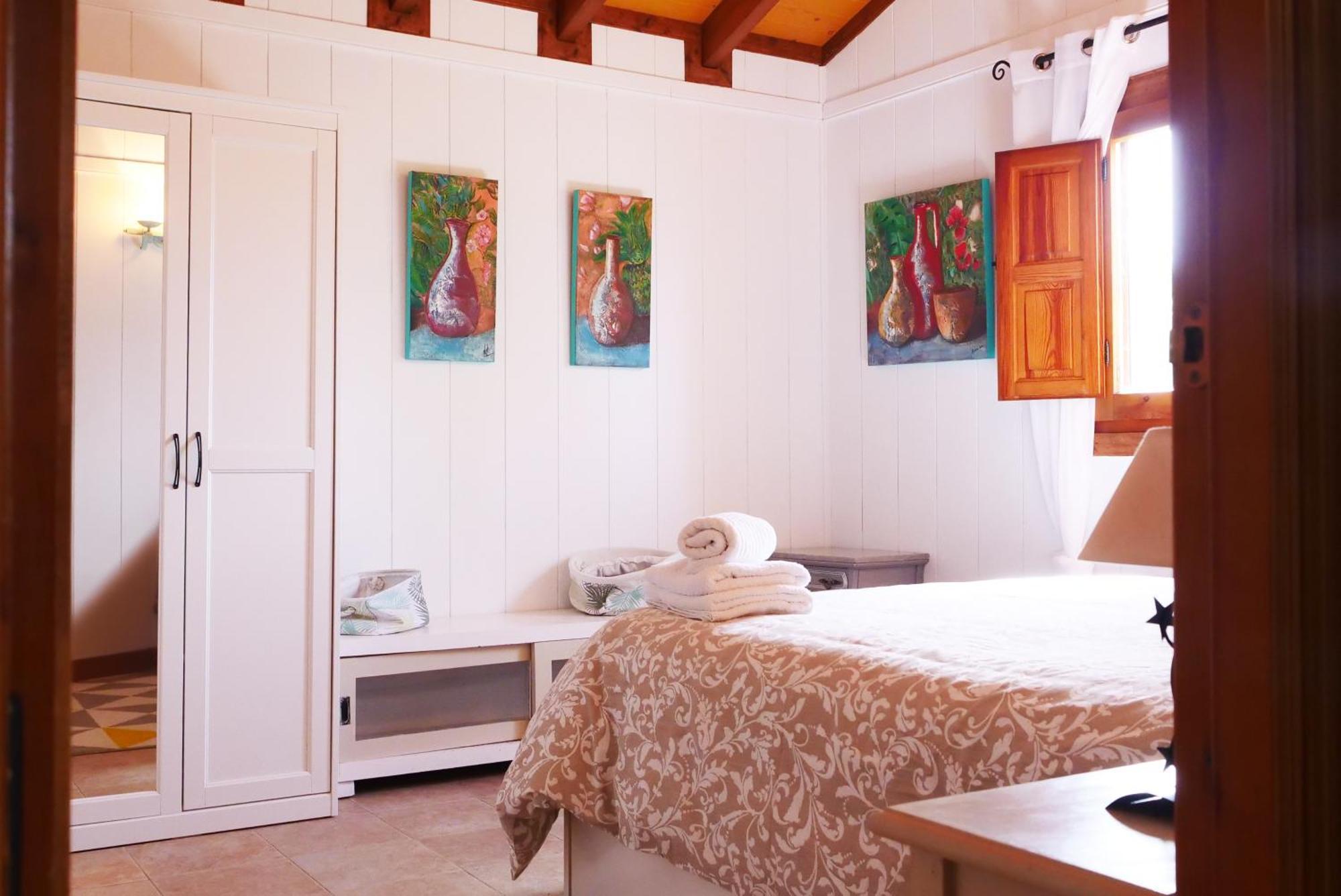 Holiday home Ada Con Piscina, Jardin Y Parking